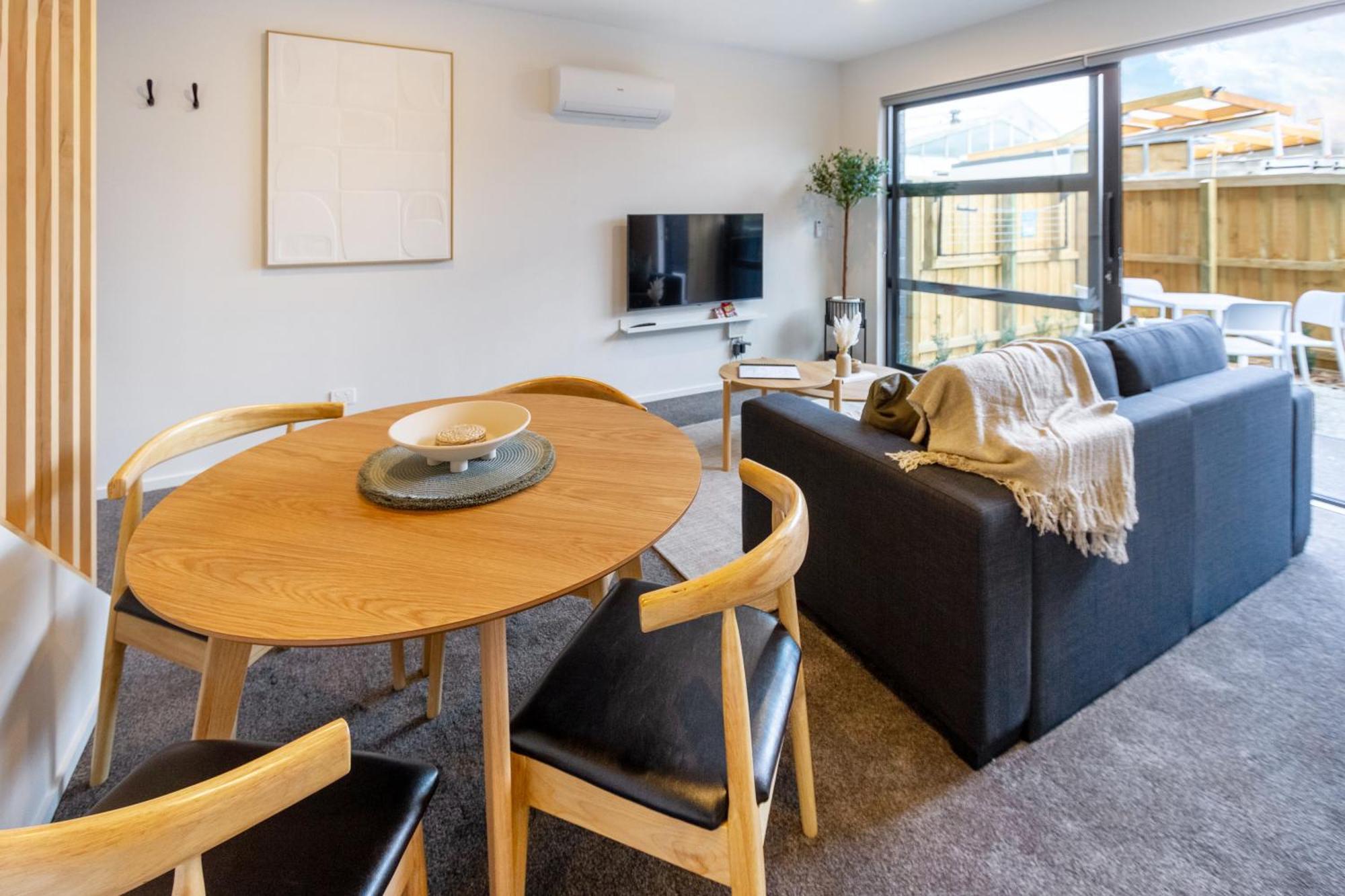 2 Bed, 2 Bath W Sofa Bed - Great Cafes Nearby Lägenhet Christchurch Exteriör bild