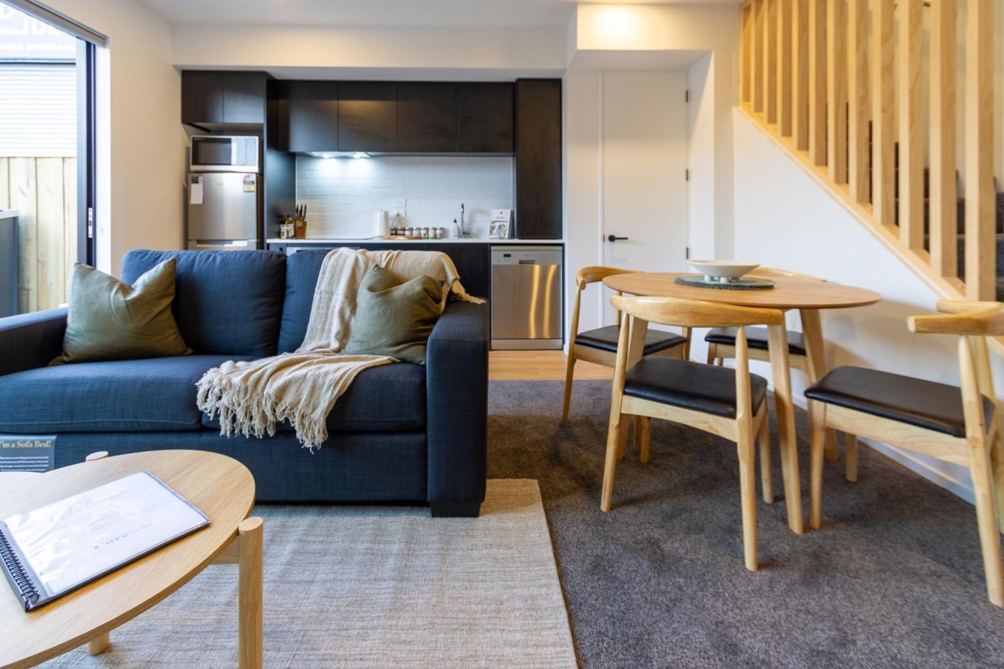 2 Bed, 2 Bath W Sofa Bed - Great Cafes Nearby Lägenhet Christchurch Exteriör bild